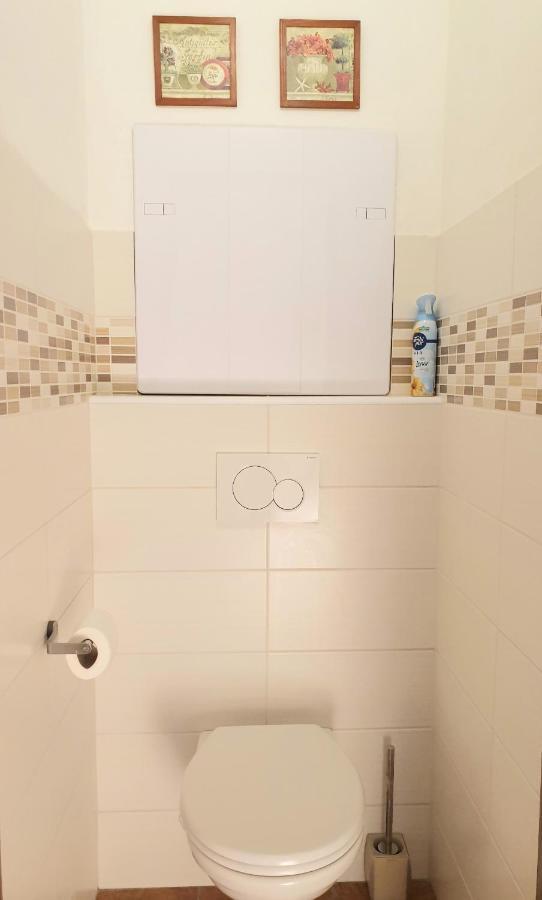 Apartman Central, Self Check In 24 H, Free Parking Banská Bystrica Exterior foto