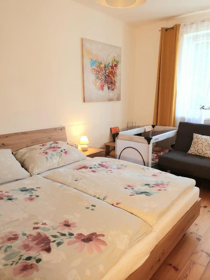 Apartman Central, Self Check In 24 H, Free Parking Banská Bystrica Exterior foto